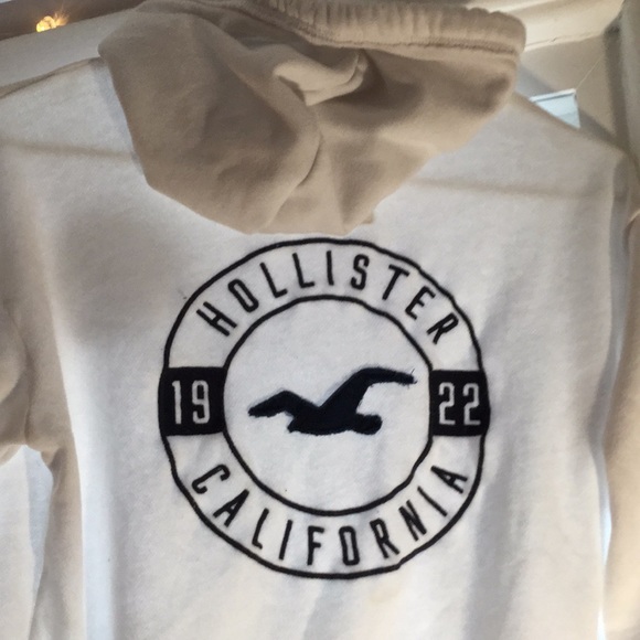 Hollister hoodie - Picture 3 of 5